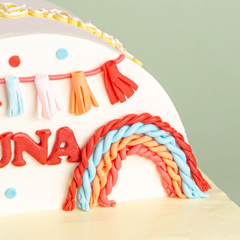 Whipped Cream Cakes VS Buttercream Cakes