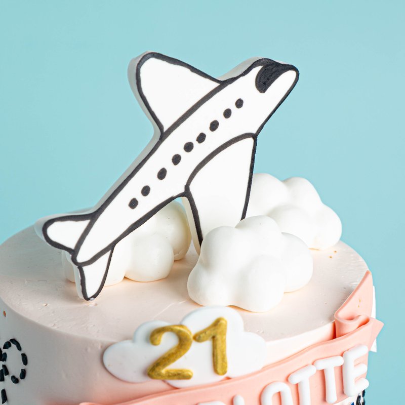 Vehicle-Themed Cakes