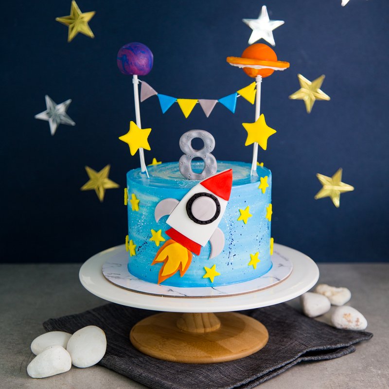 Space-Themed Cakes