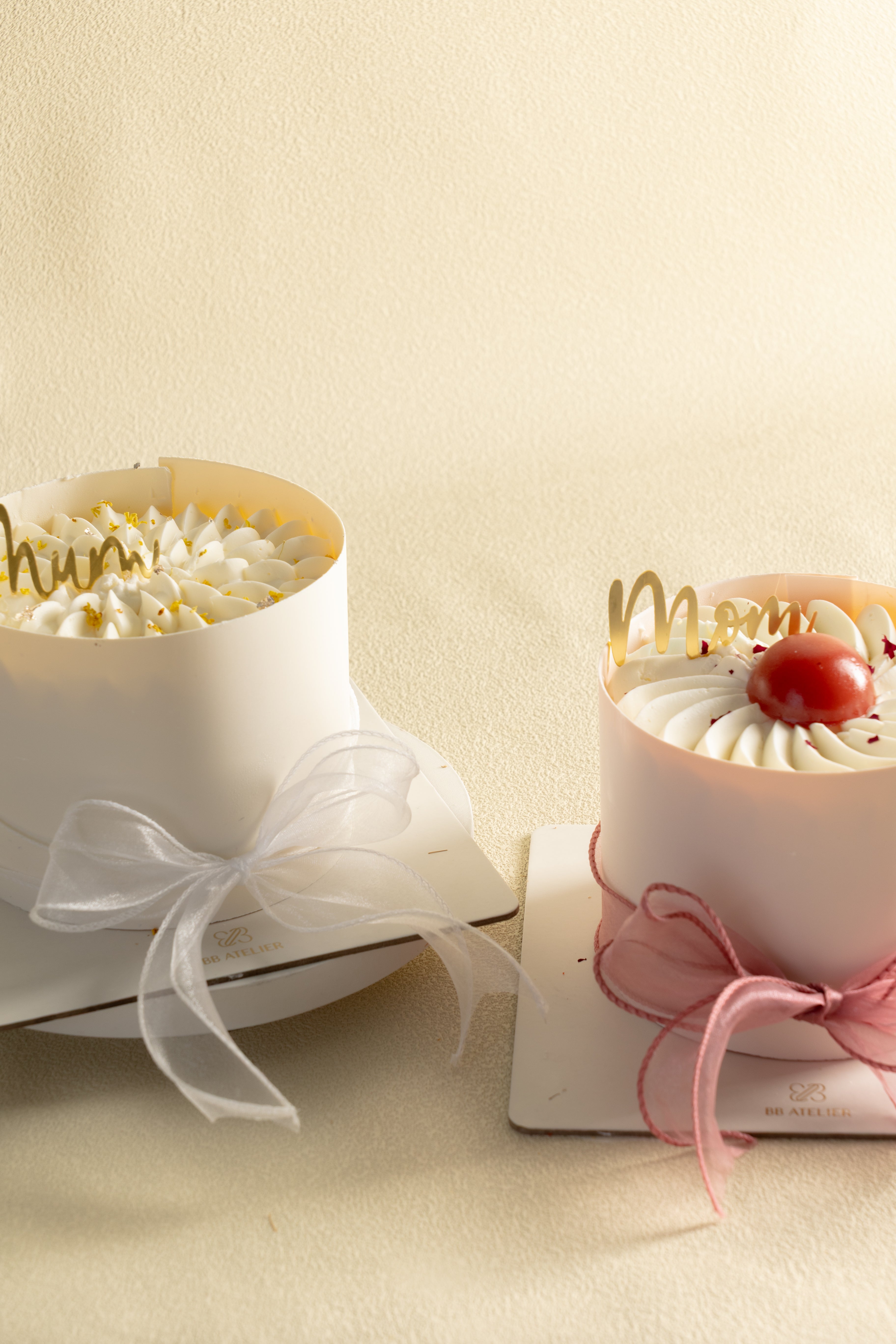 Jasmine Strawberries White Peach Cake (Mother's Day Special)